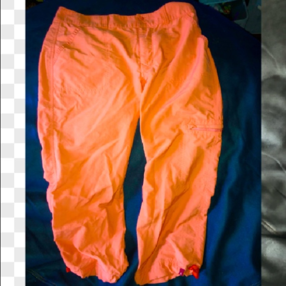Royal Robbins Cargo Capris in Orange size 10